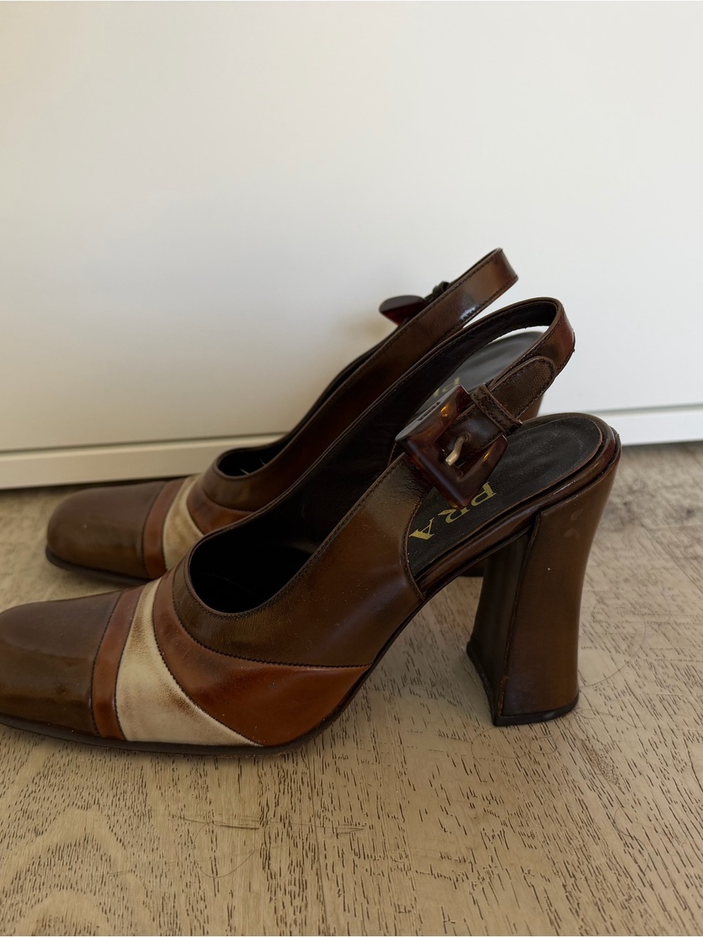 Vintage Prada Brown and Cream Leather Slingback heels - Picture 2 of 6